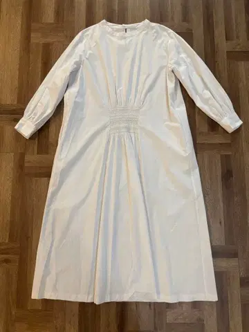 arts&science Front smocking DR boat neck