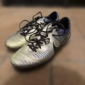 머큐리얼 벨로치 11 HG Neymar 25cm