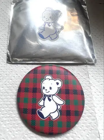 [ 미사용 새상품 ] 파밀리아 캔뱃지 미라이 백화점 빨간색 체크 XF