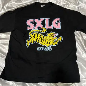 [ 완판템 ] SIX LOUNGE T셔츠 식스 라운지