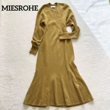 MIESROHE 캐시미어 혼방 리브 니트 머메이드 원피스