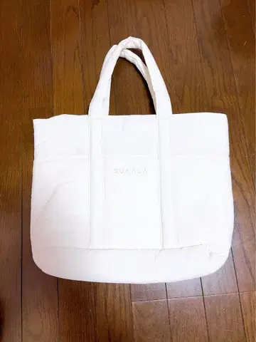 SUKALA 화이트 토트백