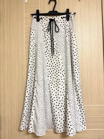 그레디 브릴리언트 스커트 도트 롱 스커트