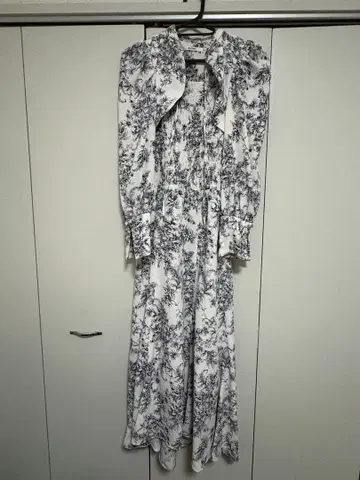 [snidel Sustainable 데콜테 오픈 원피스] 사이즈 0