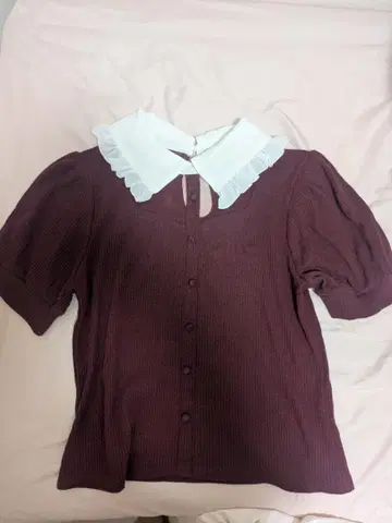 프릴 달린 와인 레드 셔츠 양산형 지뢰 의류