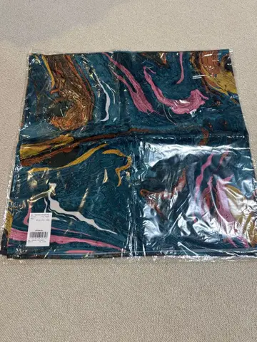 Ameri 마블 디자인 스카프