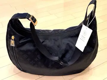 택 포함 새상품 정가 2.8만 russet 러셋 라운드 빅 숄더백