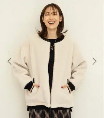 글로벌 워크 리버서블 보아 블루종