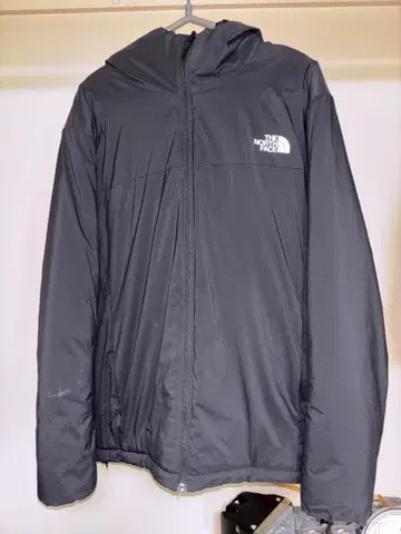 THE NORTH FACE 블랙 다운 자켓