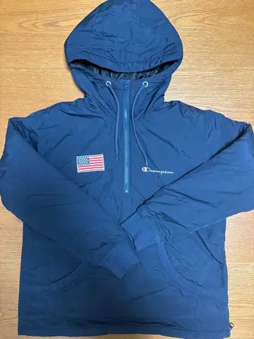 Champion 후드 부착 나일론 자켓 S