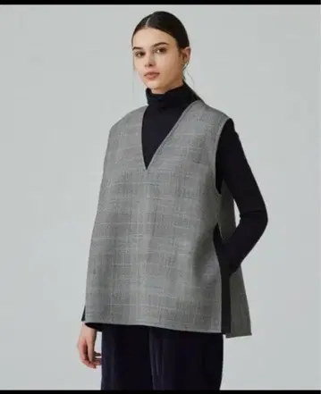 미사용 새상품! 투모로우랜드 그레이 블랙 리버서블