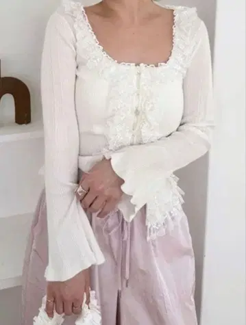 snidel 스나이델 Sustainable 프릴 니트 풀오버