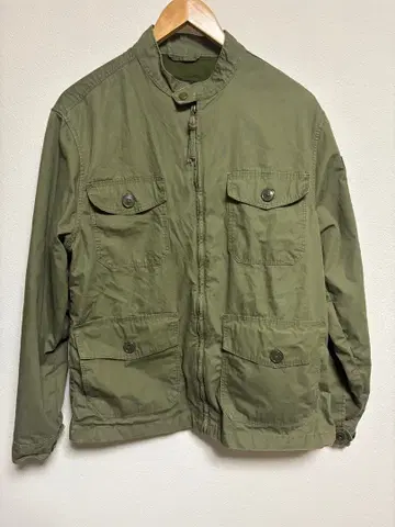 ZARA 올리브 밀리터리 자켓