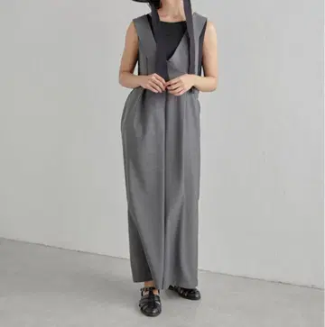 숄더 스티치 점프 스커트 [ SUM1 STYLE ]