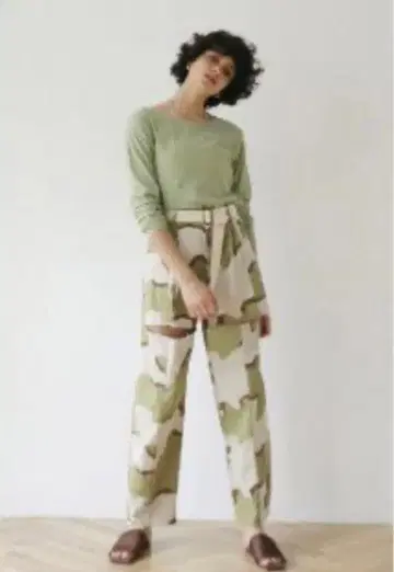 [ 새상품급 ] SeaRoomlynn 카모플라쥬 하이웨스트 팬츠