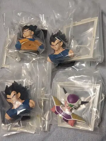 드래곤볼 제일복권 40th E상 만화 스트럭처 세트 판매