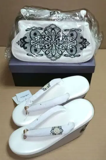 자수 큐빅 통굽 조리 (화이트) 가마구치 백 성인식 (후리소데) 졸업식