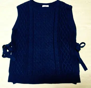 Samantha Mos2 케이블 니트 베스트 짙은 파랑 F 사이즈