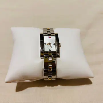 TOMMY HILFIGER 쿼츠 손목시계 실버/화이트