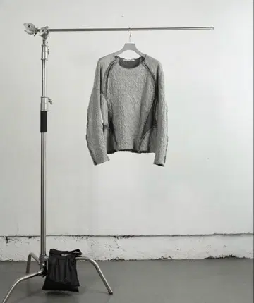 NVRFRGT PANELED LONG SLEEVE T SHIRT