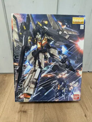 MG 1/100 리젤 C형 (건담 프라모델)