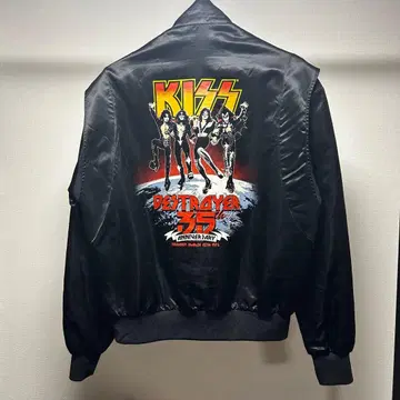 초귀중 KISS 스카잔 블랙