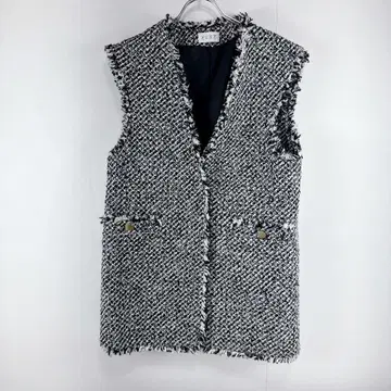 새상품급 PLST 플라스테 M 사이즈 트위드 미들 베스트