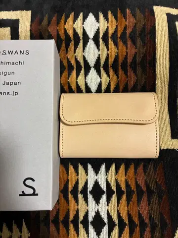 와일드 스완스 폰토 내추럴 새들풀업