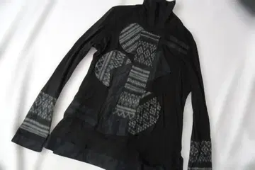 EIKO KONDO 에이코코 패턴 롱 니트 42