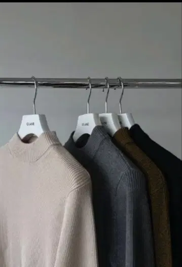 CLANE 하이넥 리브 니트 상의 블랙