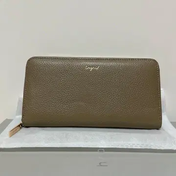 언그리드 미사용 새상품. 그레이지 소가죽 장지갑 여성용