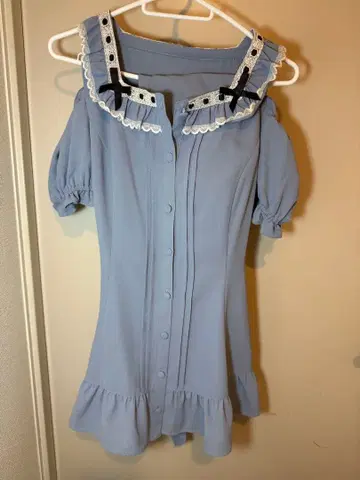 시크릿허니 반팔 셋업 스카이블루 블랙 하자품