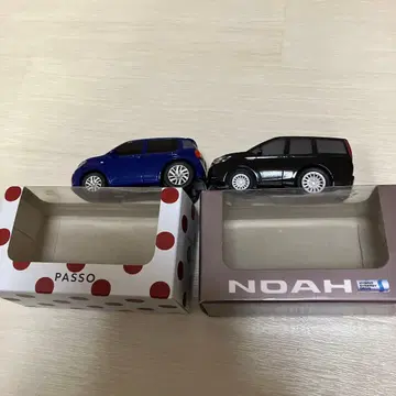 도요타 PASSO와 NOAH의 풀백카