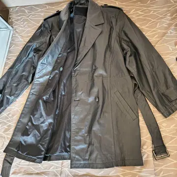 천연 가죽 더블 브레스트 트렌치코트 블랙