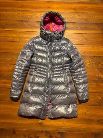 KJUS 츄스 롱 다운 코트 사이즈 S