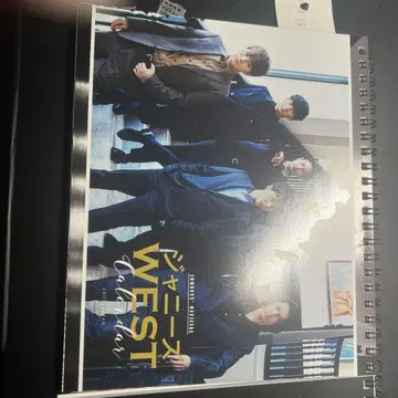 쟈니즈 WEST 공식 달력 2023년 12월