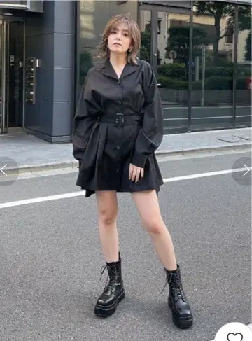 [택 포함 새상품] ENVYM 블랙 셔츠 OP