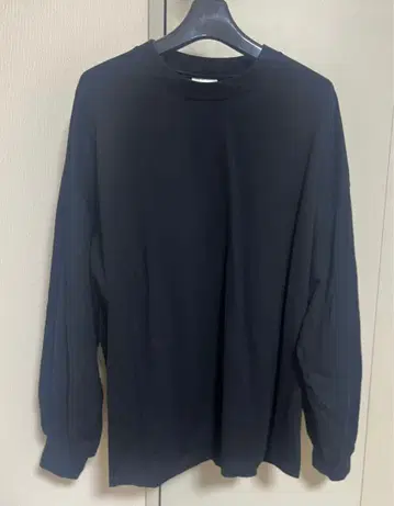 HYKE 블랙 긴팔 T셔츠 M