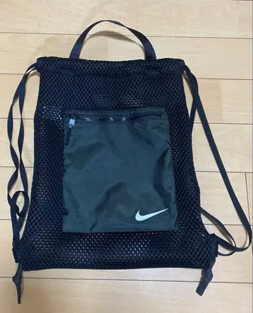 NIKE 메쉬 냅색 백팩