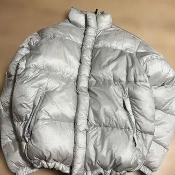 ZARA 실버 다운 자켓 L