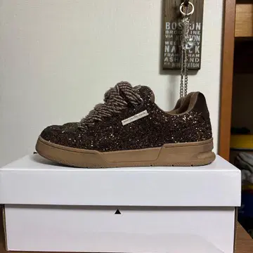 MASU x EPT DREAM FAT SNEAKERS 26