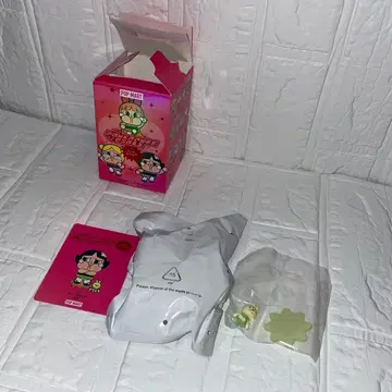 POP MART POWERPUFF GIRLS x crybaby 피규어