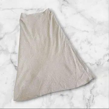 그린 라벨 릴랙싱 롱 스커트 베이지 허리밴딩 프리 사이즈