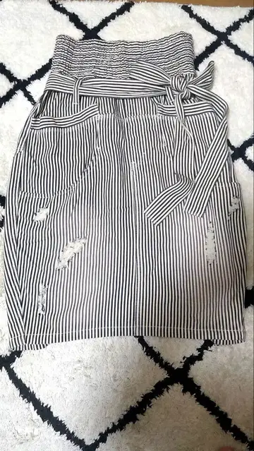 오샤레 워커 n'Or 히코리 데미지 가공 스커트