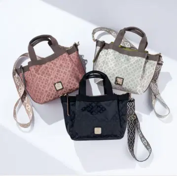 새상품 크리스천 올리비에 숄더 스트랩 포함 토트백 2WAY