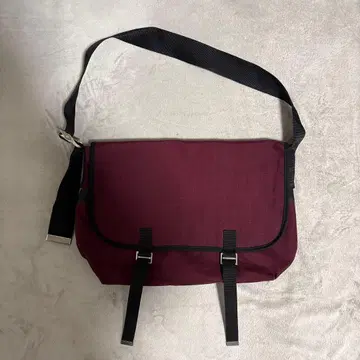 에르베샤 펠리에 메신저 백