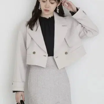 프로포션 바디 드레싱 트렌치 디자인 숏 자켓