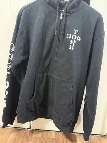 DOG TOWN 지퍼 후드티 M 사이즈