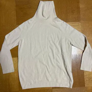 MUSE de Deuxieme Classe 터틀넥 스웨터 오프화이트