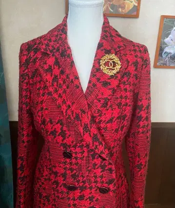 새상품급 DAMA collection 레드 체크 무늬 테일러드 자켓